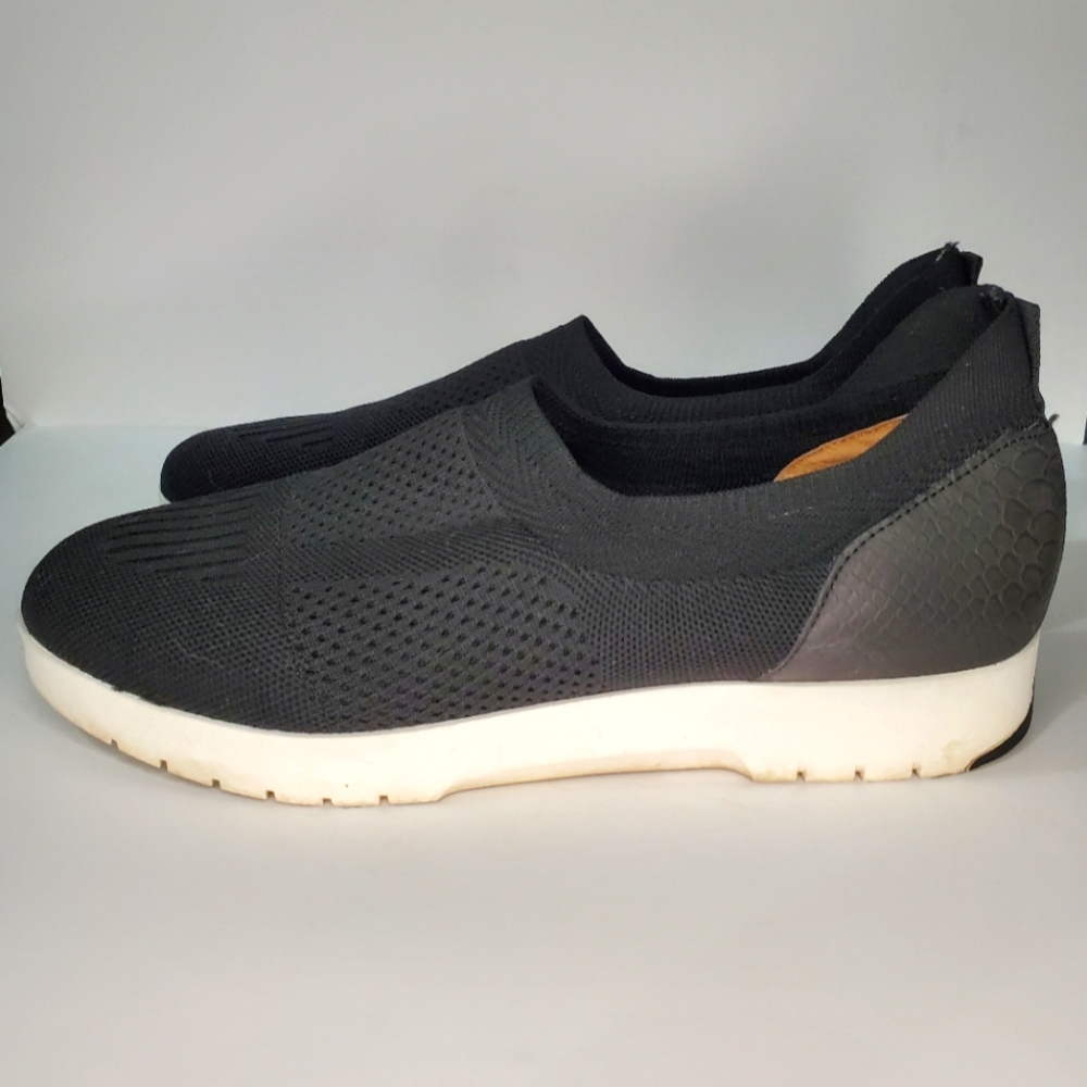 Adrienne Vittadini sport slip on sneaker
